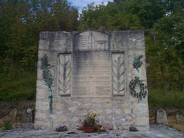 Monument à la mémoire de M. Vernes et de J. Peinaud